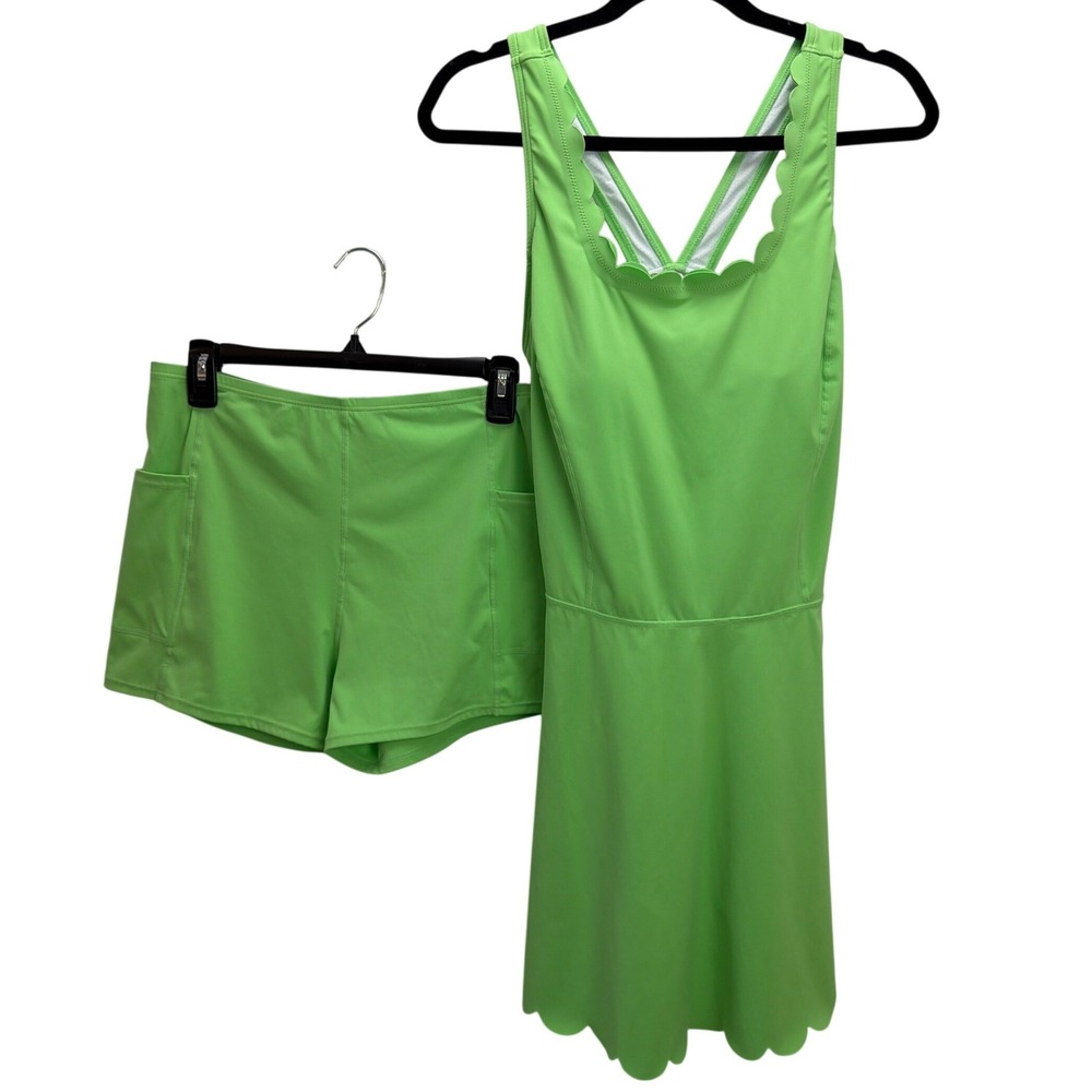 Attraco Green Scalloped Athletic Tennis Dress with Shorts L Pockets Activewear